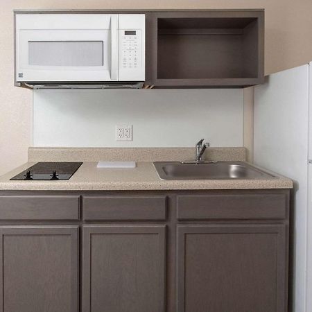 Woodspring Suites Broken Arrow Tulsa Bagian luar foto