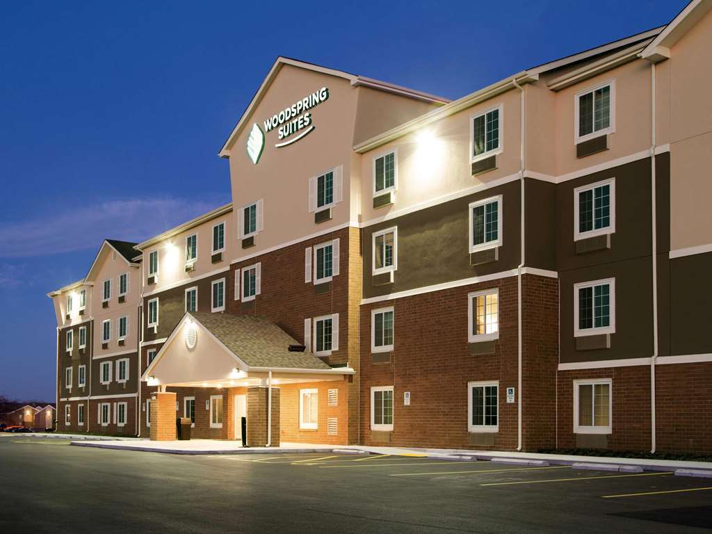 Woodspring Suites Broken Arrow Tulsa Bagian luar foto