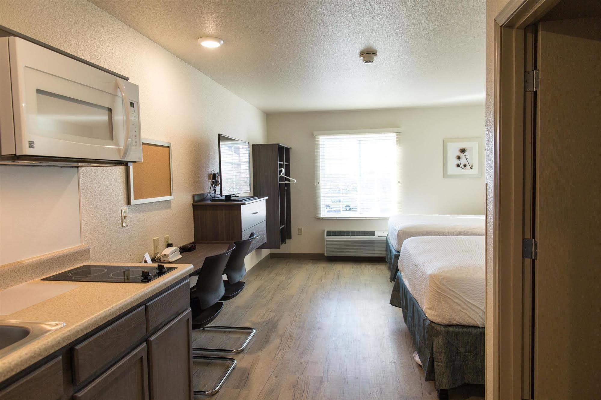 Woodspring Suites Broken Arrow Tulsa Bagian luar foto
